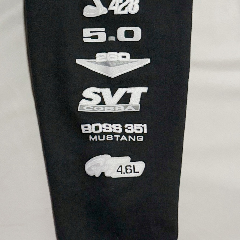 Mustang Black Zip Up Sweater Size Small - Picture 7 of 13